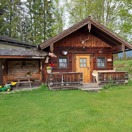 Hexenhaus Apartamento Hüttau Exterior foto