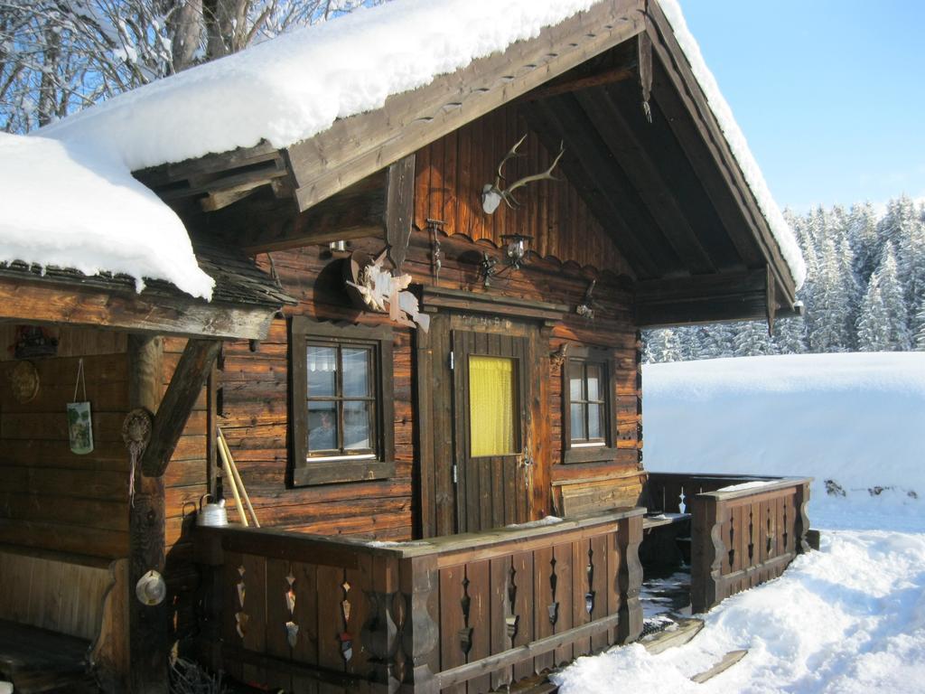 Hexenhaus Apartamento Hüttau Quarto foto
